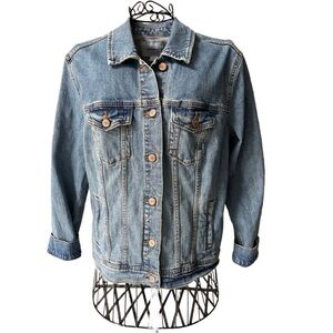 Old Navy Light Blue Washed Jean Denim Jacket. Size Large